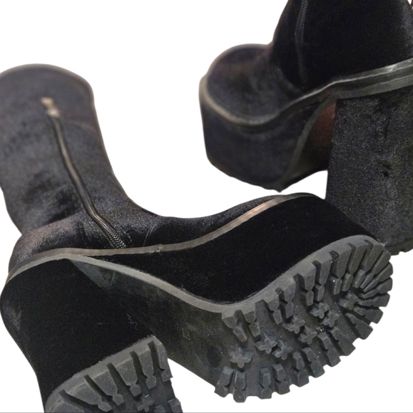 NWOB Count Your Hexes Velvet Boots Sugar Thrillz SOLDOUT ONLINE - Picture 5 of 6